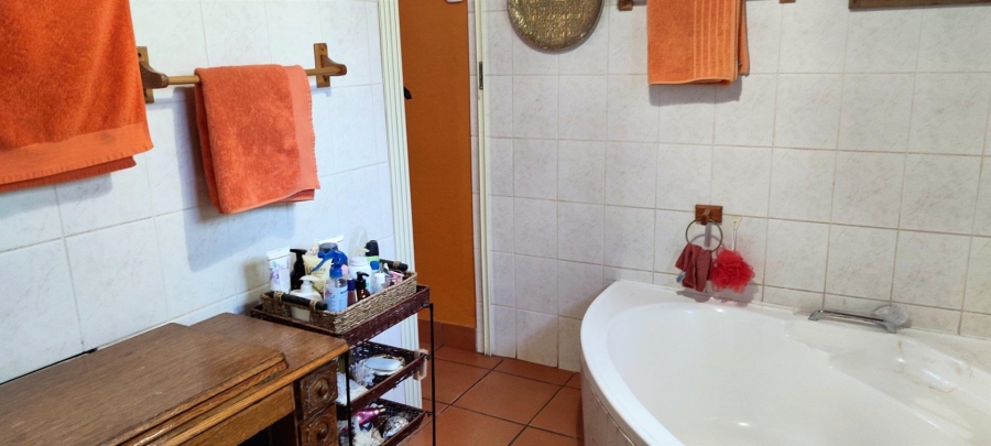 3 Bedroom Property for Sale in Rustenburg Rural North West